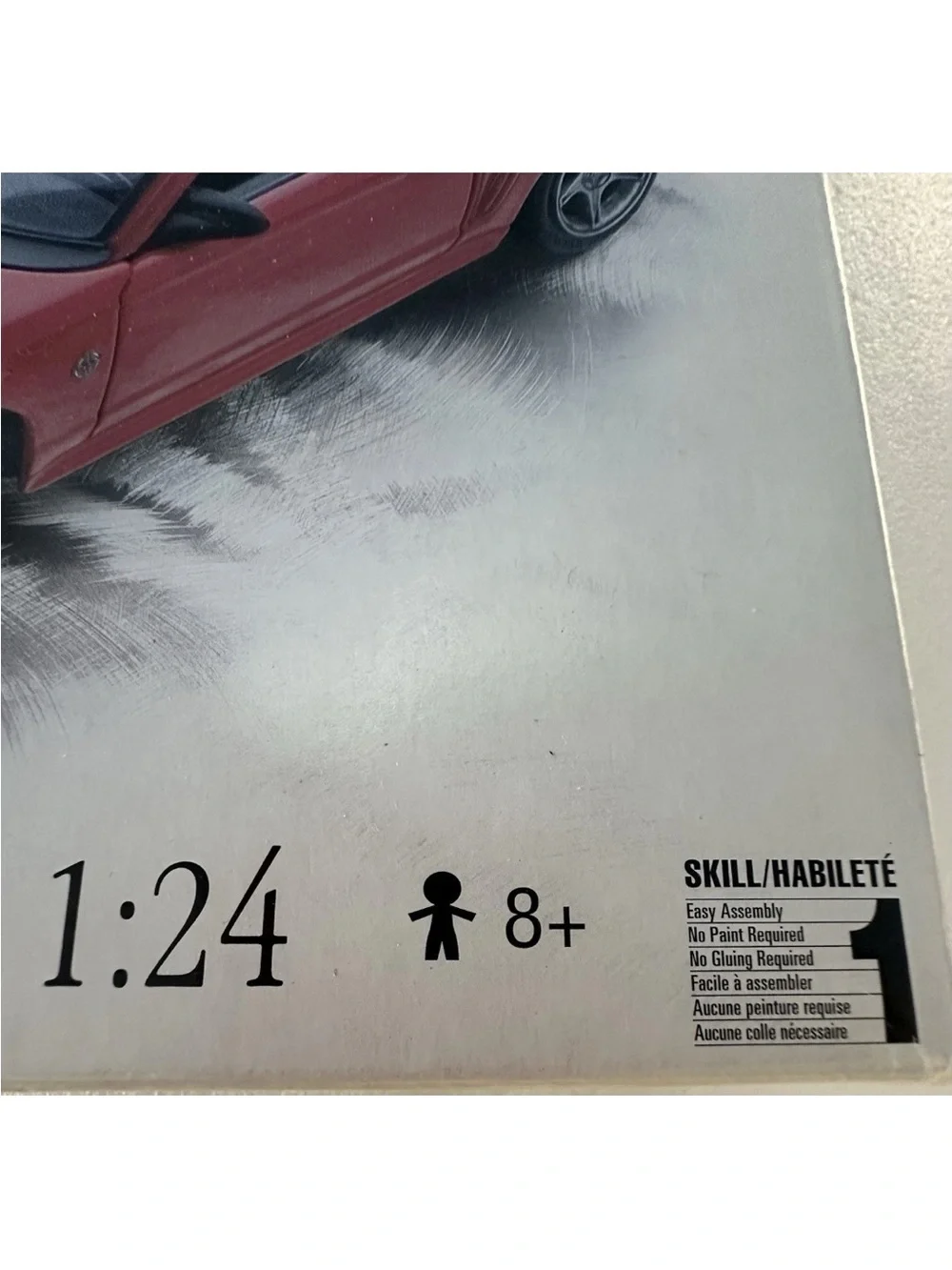 BRAND NEW SEALED Maisto Ford Mustangs Metal Body 1:24 Scale Skill 1 Model Kit